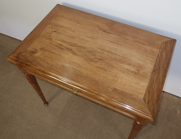 Table Bureau en Chêne massif, goût Louis XVI – 1900