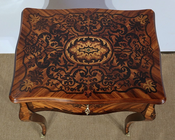 Exceptionnelle Travailleuse en Marqueterie Louis XV, époque Napoléon III – Milieu XIXe
