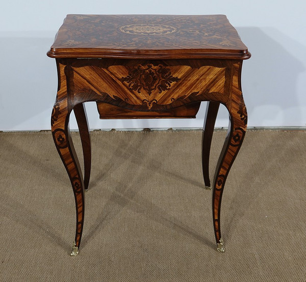 Exceptionnelle Travailleuse en Marqueterie Louis XV, époque Napoléon III – Milieu XIXe