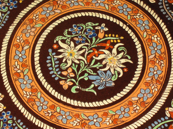 Very large Swiss dish in Thun enamels