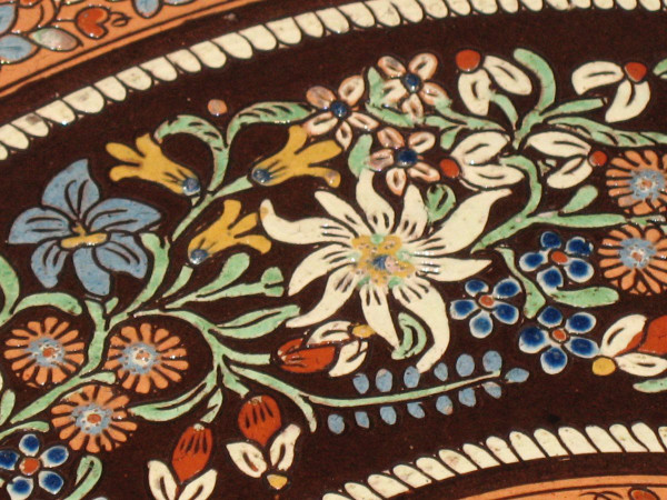 Very large Swiss dish in Thun enamels