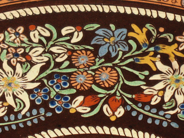 Very large Swiss dish in Thun enamels