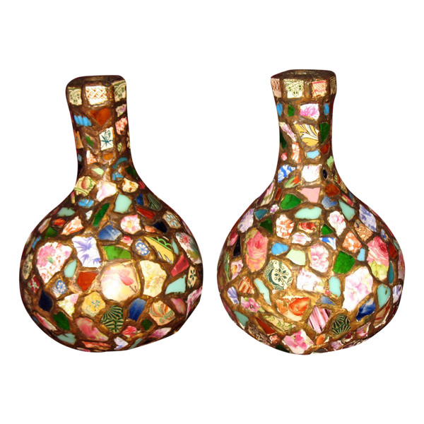 Paire de vases en mosaïque picassiettes époque milieu 20ème