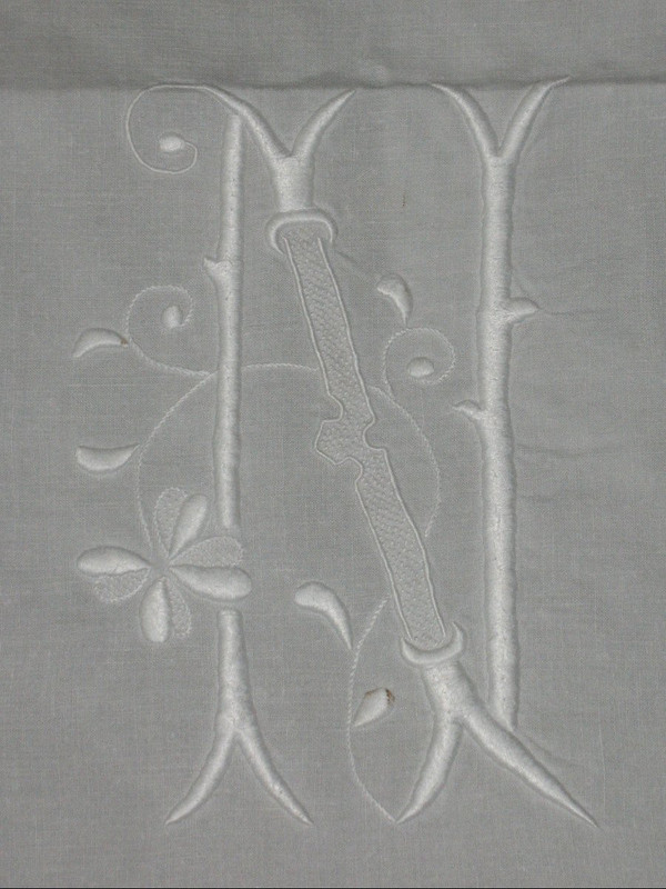 Large royalist tablecloth decorated with embroidered fleur-de-lys, late 19th century