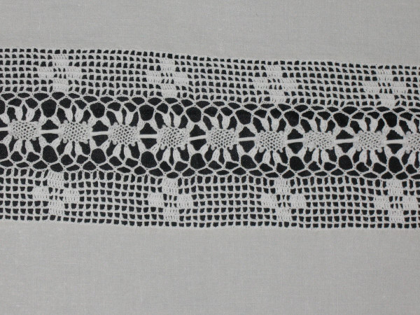 Large royalist tablecloth decorated with embroidered fleur-de-lys, late 19th century