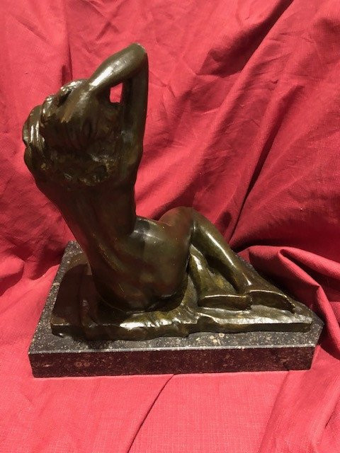 Scultura in bronzo Serge Zelikson Nudo femminile