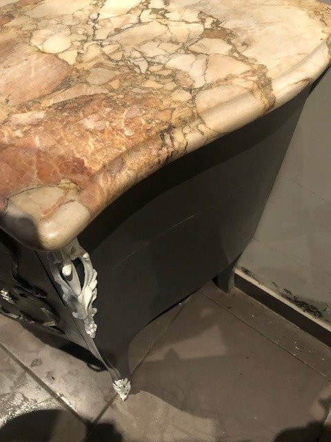 Petite Commode Patinée Style Louis XV