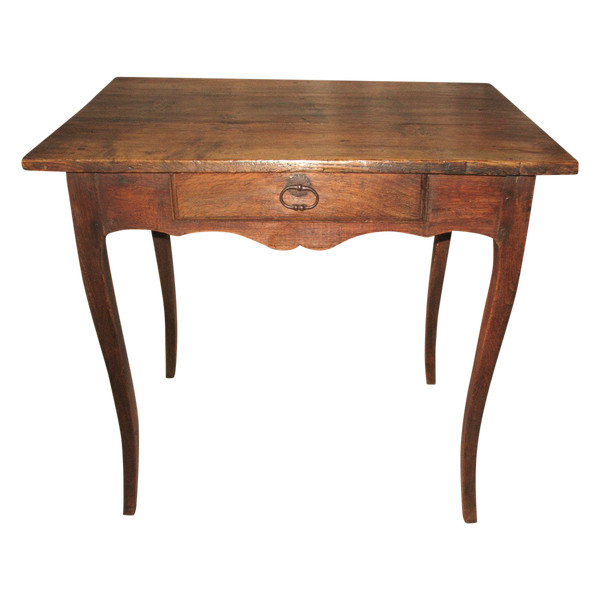 Petite table bureau d'époque Louis XV en chêne avec un tiroir époque 18ème