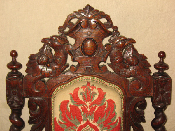 Suite di 6 sedute in stile rinascimentale in rovere intagliato del XIX secolo