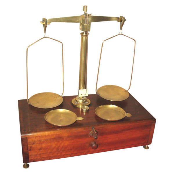 Parisian balance with flail of A. Collot in Paris 19th century