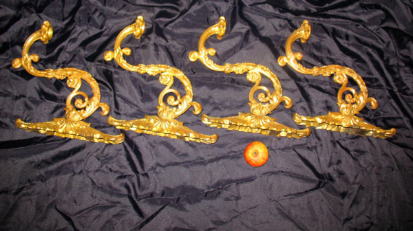 Suite of 4 gilt bronze sconces 1st Restoration Period 19th century