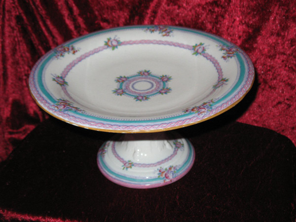 19th century English earthenware dessert service with Minton design