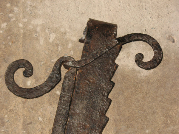 Crémaillère en fer forgé époque 18ème Origine Périgord
