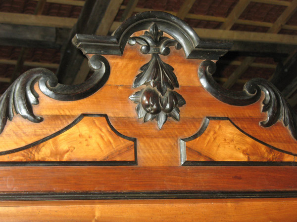 Buffet Saint Hubert 19th century in solid walnut