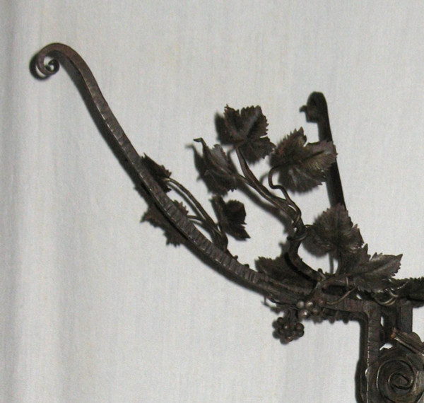 Art Deco period floor lamp in the taste of Edgar Brandt