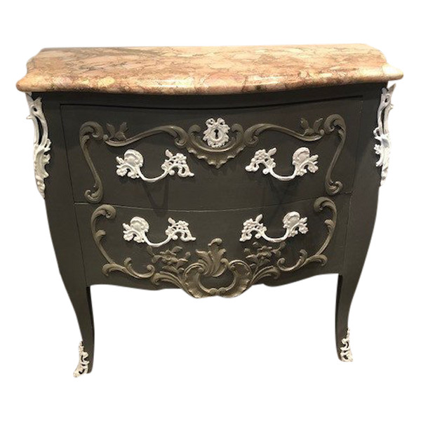 Petite Commode Patinee Style Louis XV