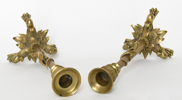 Pair of gilt bronze candlesticks decorated with lizards