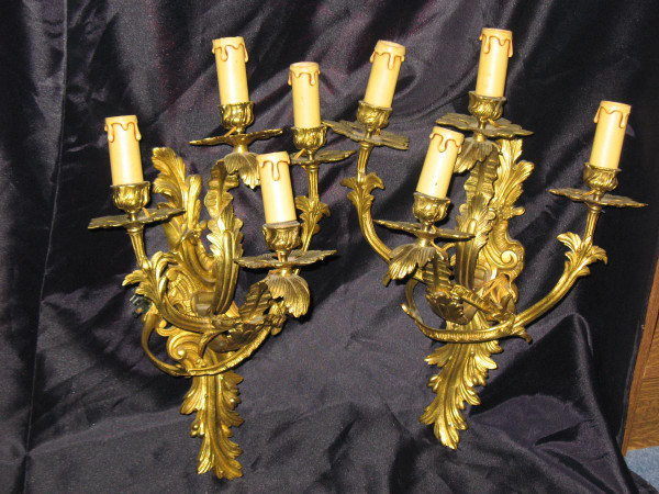 Pair of bronze sconces with 4 lights Louis XV style