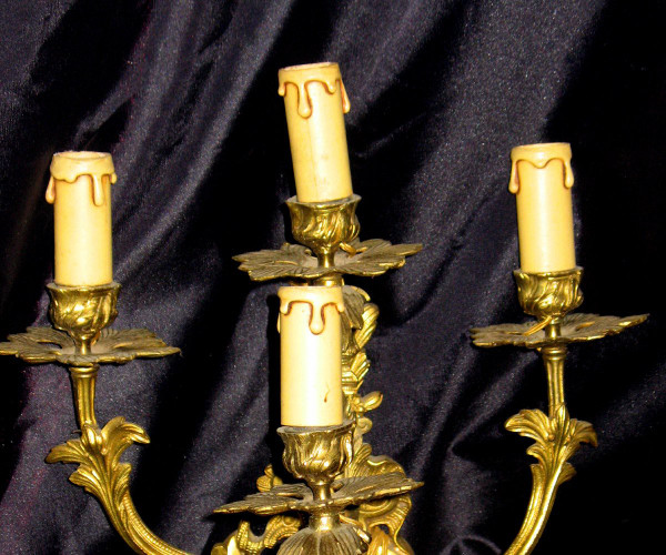 Pair of bronze sconces with 4 lights Louis XV style
