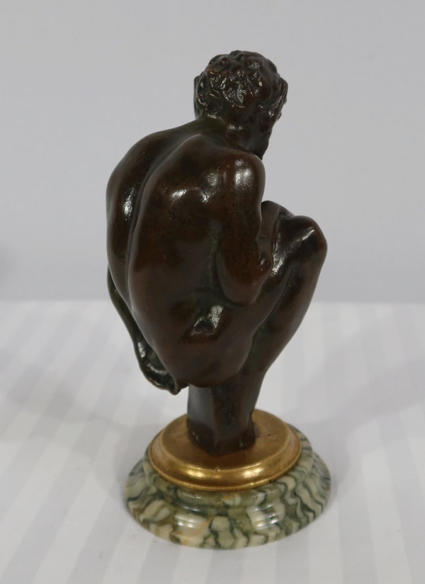 Bronzo "L'uomo accovacciato" - Fine XIX secolo