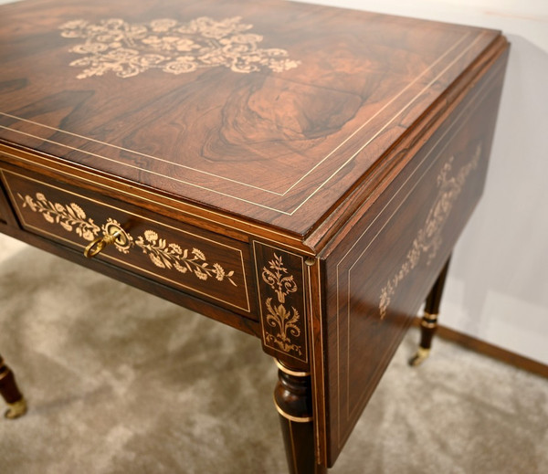 Table en Palissandre, style Louis XVI, époque Napoléon III – Milieu XIXe