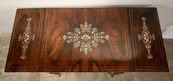 Table en Palissandre, style Louis XVI, époque Napoléon III – Milieu XIXe