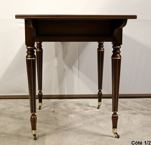 Table en Palissandre, style Louis XVI, époque Napoléon III – Milieu XIXe