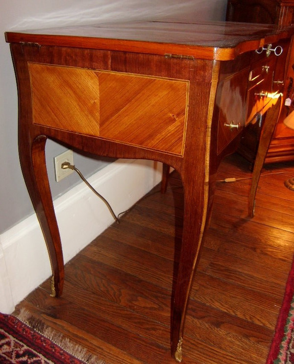 Coiffeuse d'époque Louis XV