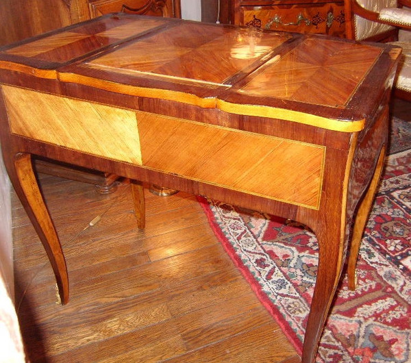 Coiffeuse d'époque Louis XV
