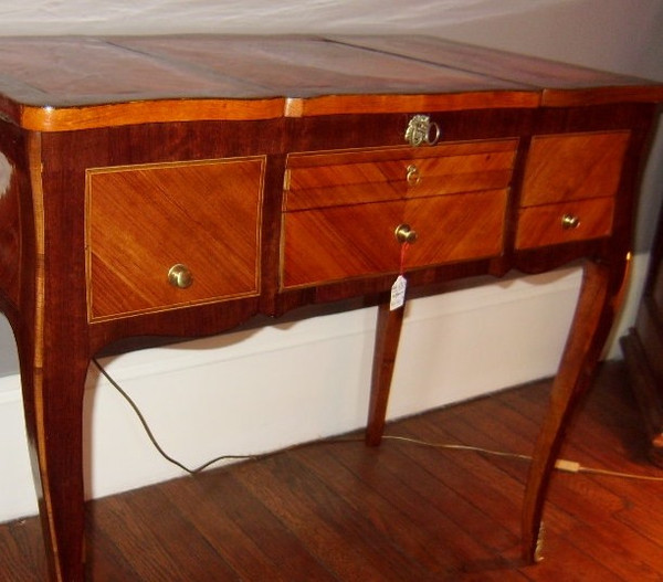Coiffeuse d'époque Louis XV