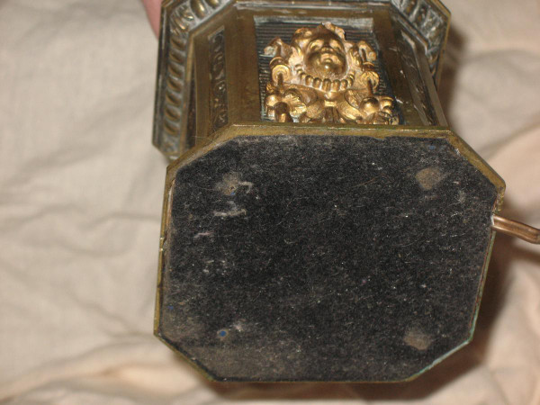 Lampada tipo Carcel in bronzo XIX secolo Periodo della Restaurazione
