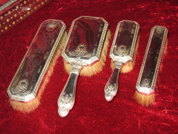 Set da toilette in cristallo e argento di Christofle, XIX secolo, 8 pezzi