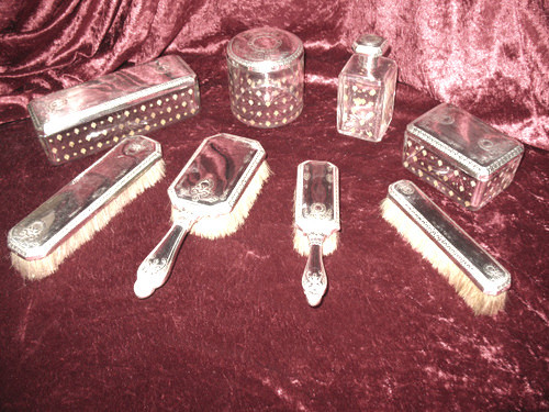 Set da toilette in cristallo e argento di Christofle, XIX secolo, 8 pezzi