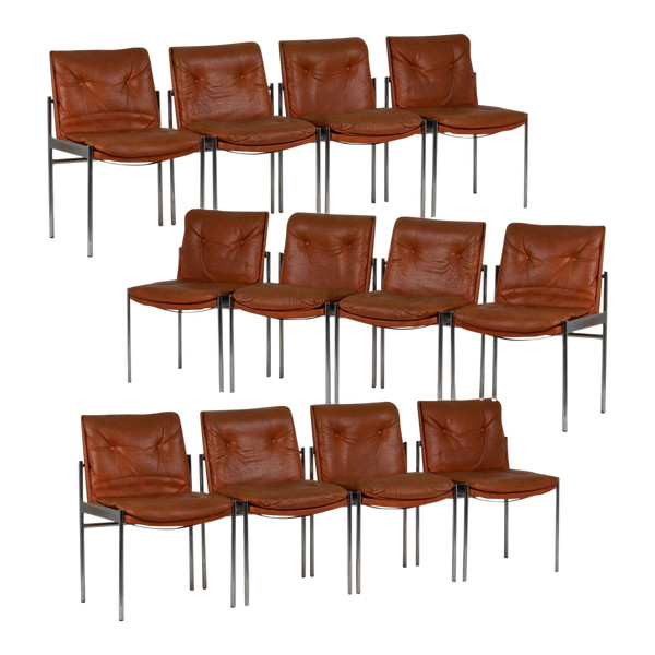 Serie di due sedie in pelle e metallo cromato, anni 1970, LS51841207B