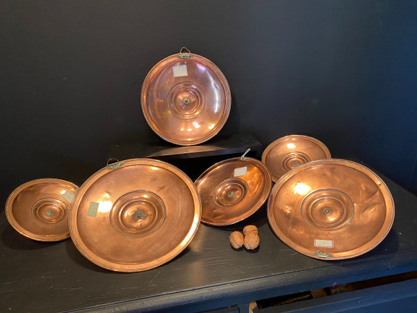 Série de casseroles et couvercles en cuivre