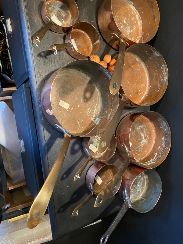 Série de casseroles et couvercles en cuivre