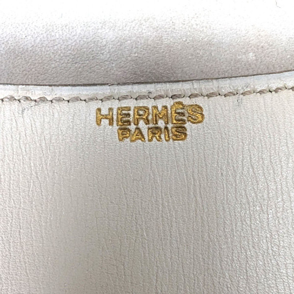 Hermès Damenhandtasche aus cremefarbenem Leder, Modell Constance
