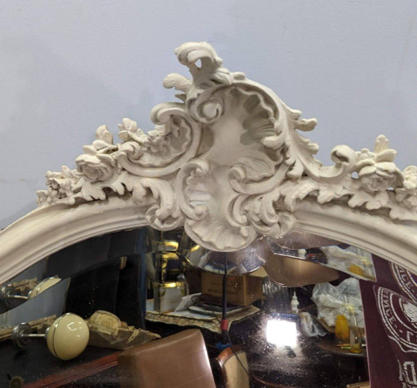 Miroir En Bois Et Stuc Laqué De Style Louis XV Glace Biseauté XIXème
