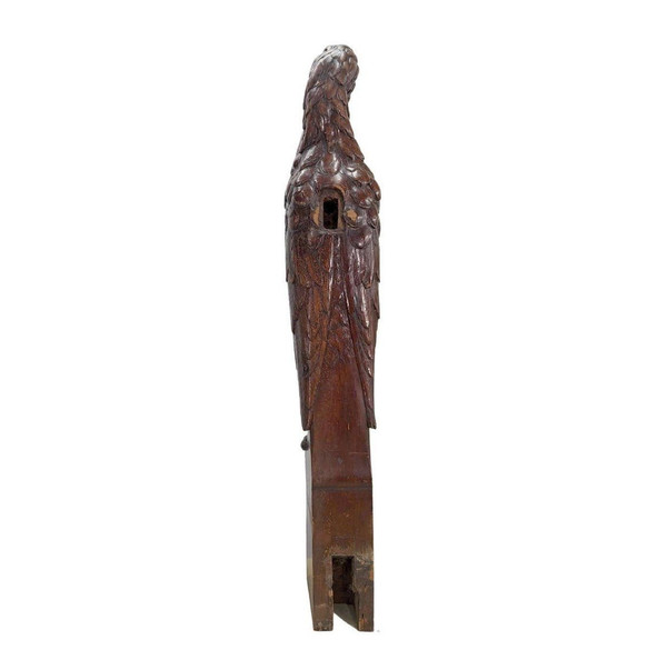 Partenza dalla ringhiera della scala in legno Art Nouveau a Heron