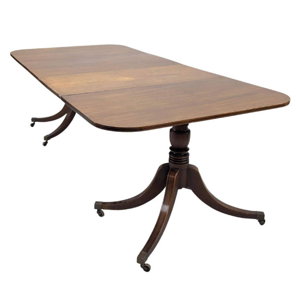 English Rectangle Table In Mahogany With Extensions That Can Make A Pair Of Consoles XIXth Century