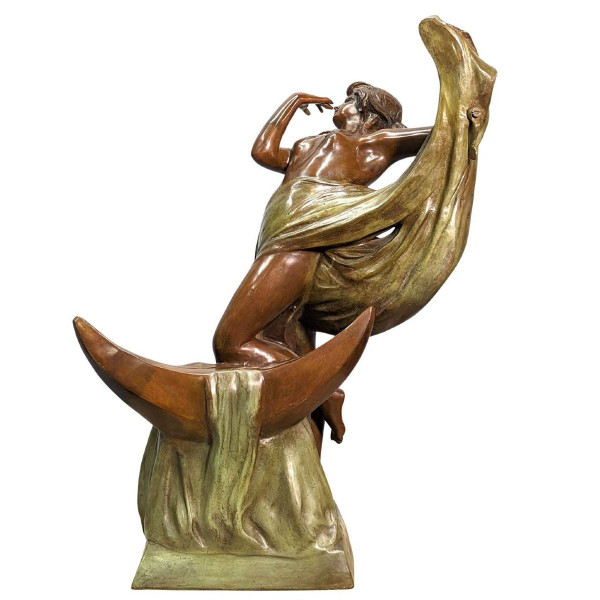 Giovane ragazza drappeggiata in bronzo stile Art Nouveau doppia patina verde