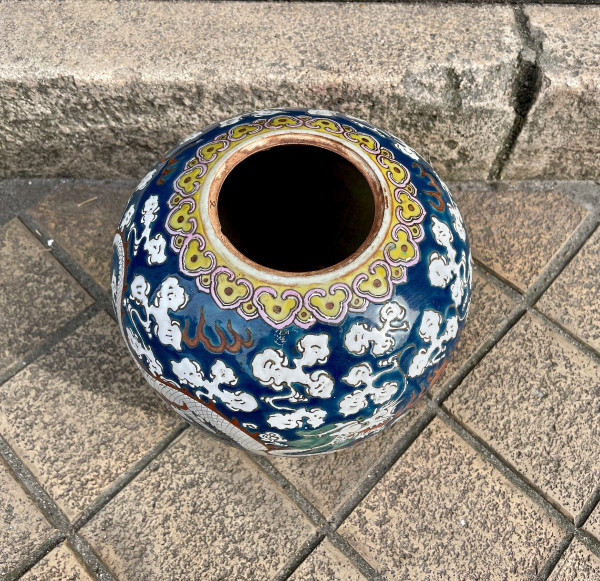 Chinese Porcelain Vase, Late Nineteenth