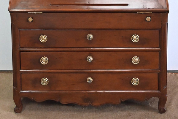 Exceptional Scriban Chest of Drawers from Port Nantais in Cuban Mahogany – 1750