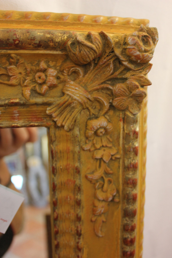 Specchio antico restauro, oro e patina 71 x 89 cm