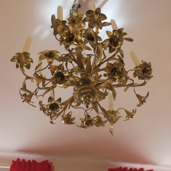 Lustre à dix bougies