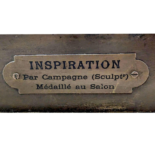 "ispirazione" Grande bronzo di giovane donna alata di Pierre Etienne Daniel Campagne.