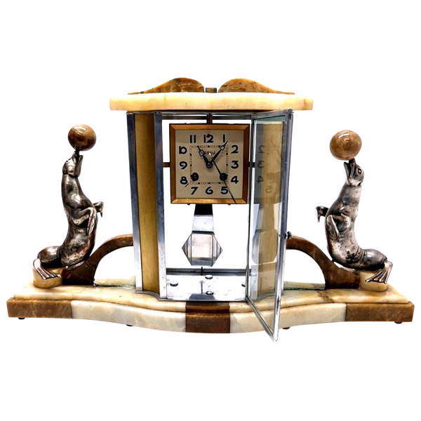 Pendulum With Sea Lions Onyx Base Art Deco 1930