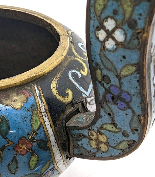 Diciannovesimo Bruciatore di Profumo Cloisonne Cinese