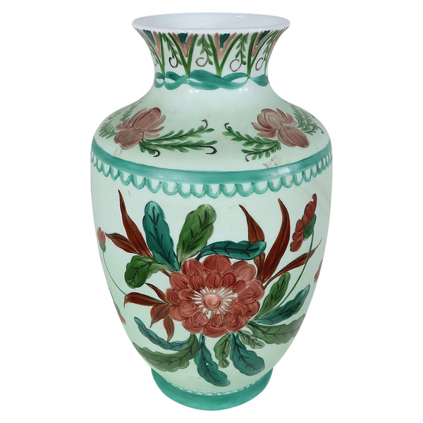 Mit Blumen verzierte Limoges-Porzellanvase – frühes 20. Jahrhundert