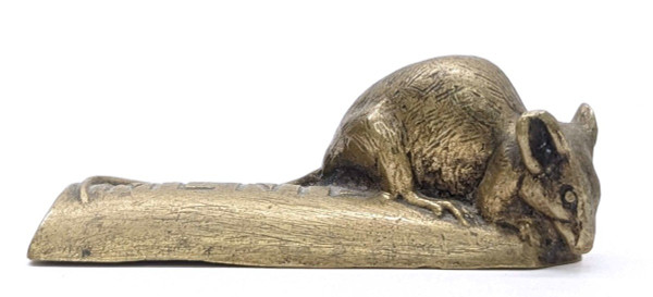 Advertising Bronze By Carvin Chocolat Menier The Little Mouse